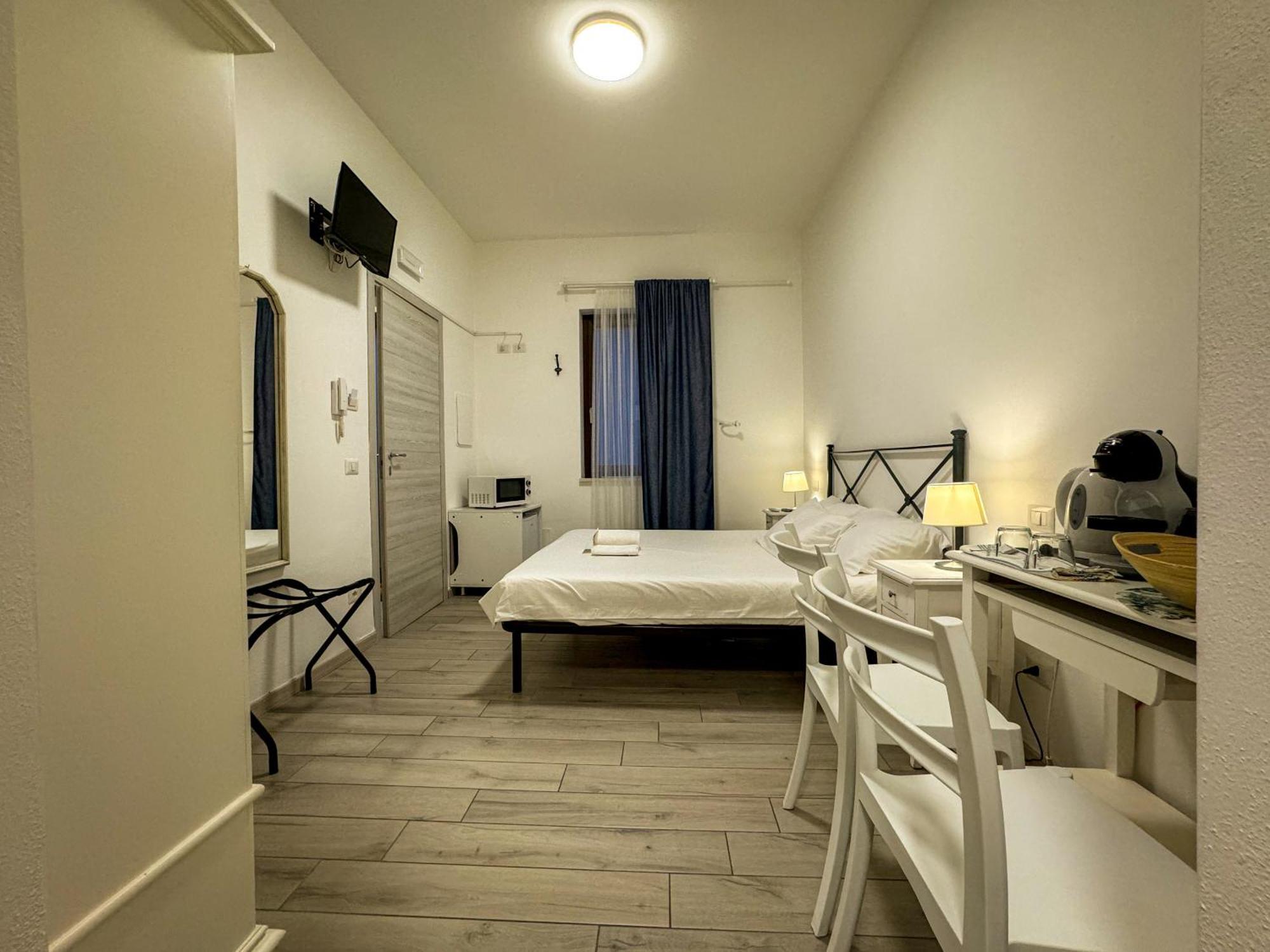 Sg Rooms - Casa Laura Peschiera del Garda Exteriér fotografie