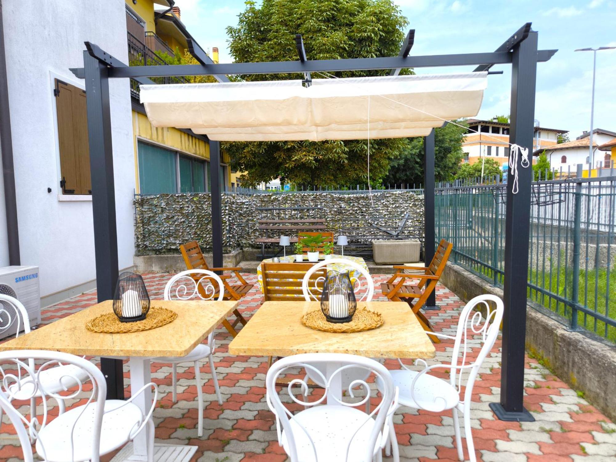 Sg Rooms - Casa Laura Peschiera del Garda Exteriér fotografie